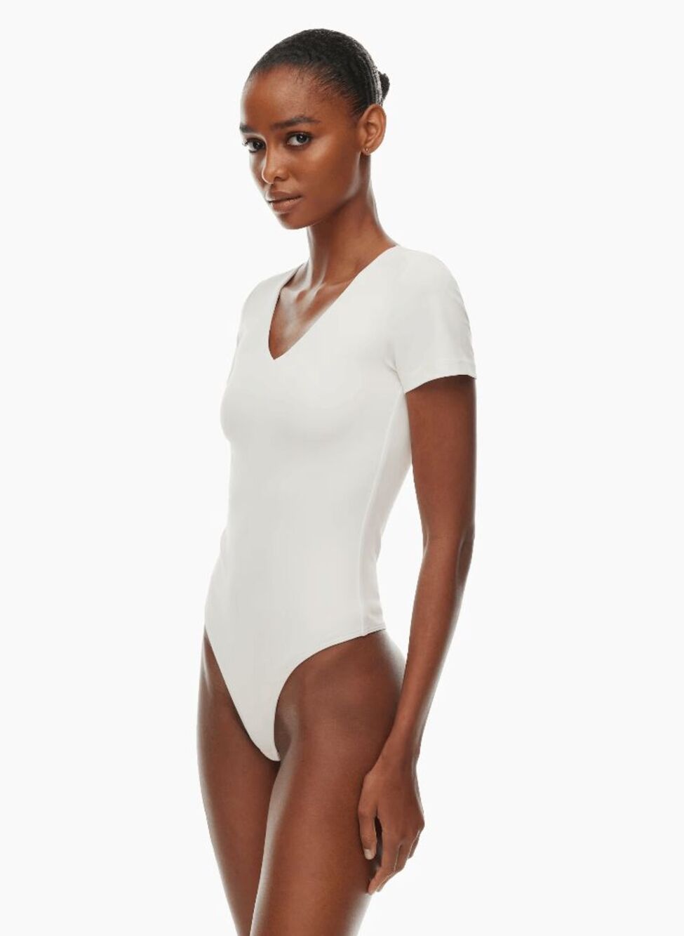 Aritzia Contour V Neck Bodysuit Cream Short Sleeve Snap Closure Women’s S NEW